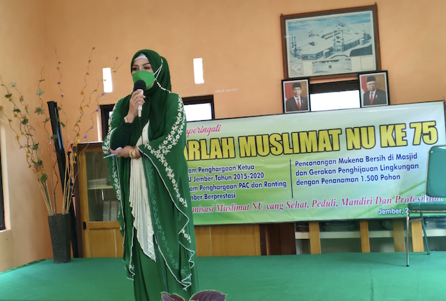 Hj Kasih Fajarini, Ketua TP PKK, di Peringatan Harlah Muslimat NU Jember 